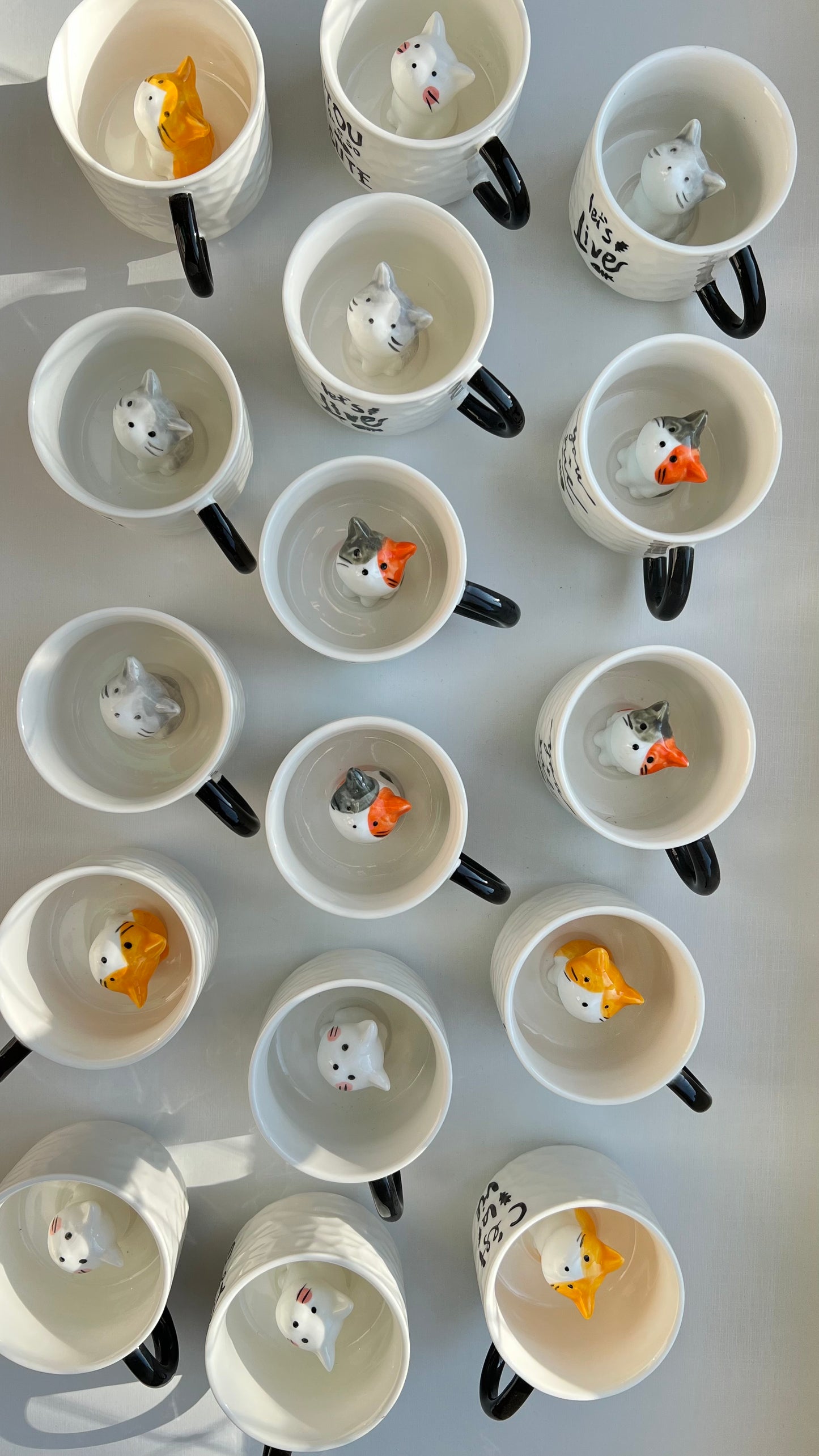 XÍCARA DE GATINHO LARANJA PORCELANA